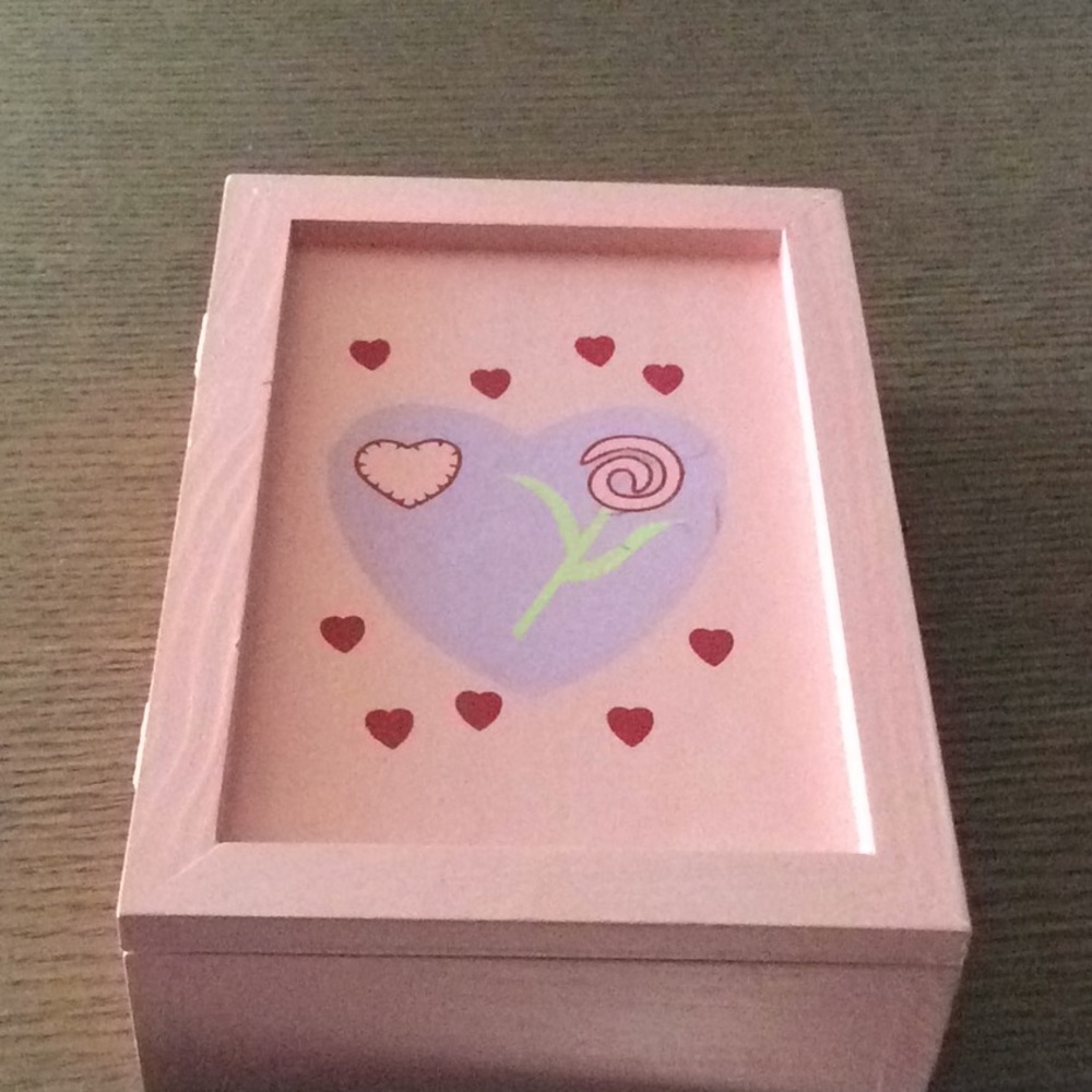Wall Mount Jewelry Box